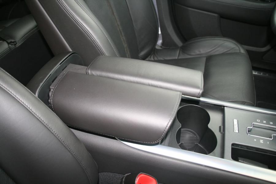  Lincoln MKS 2008 года  (фото 43 из 284)